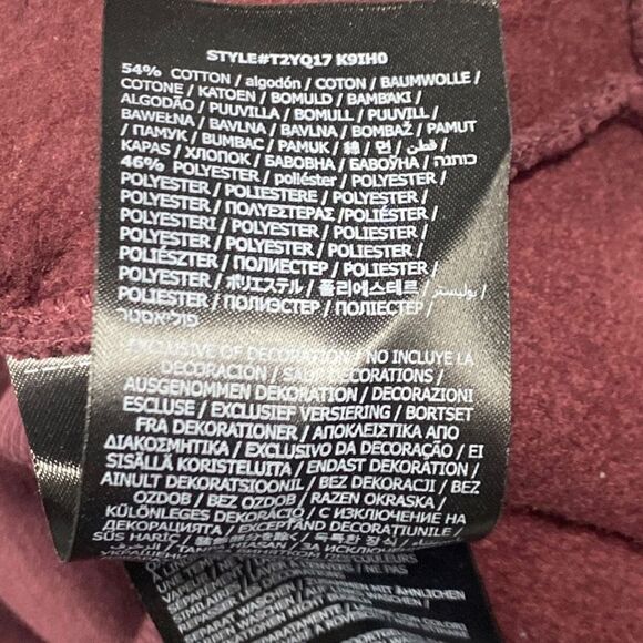 Guess Small Logo Solid Color Kangaroo Pocket Hoodie Size Medium Maroon - Picture 6 of 8